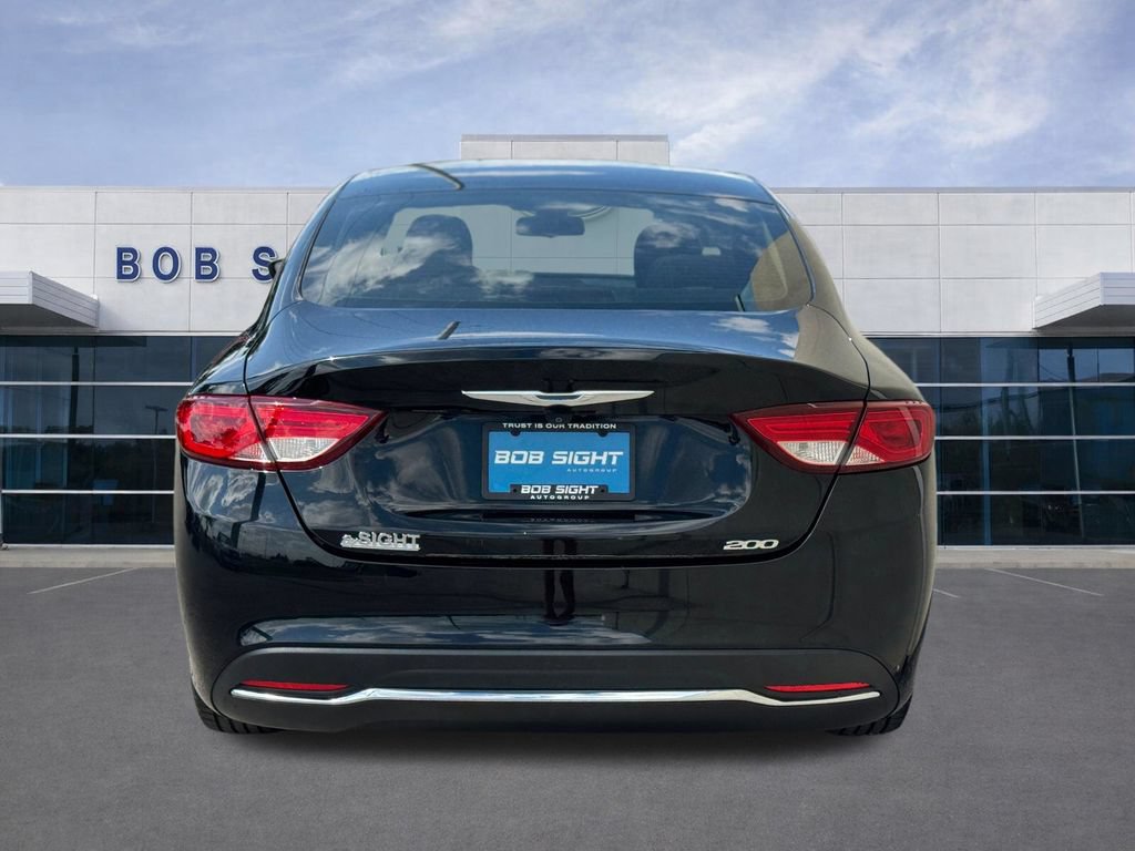 Used 2015 Chrysler 200 Limited FWD image 33