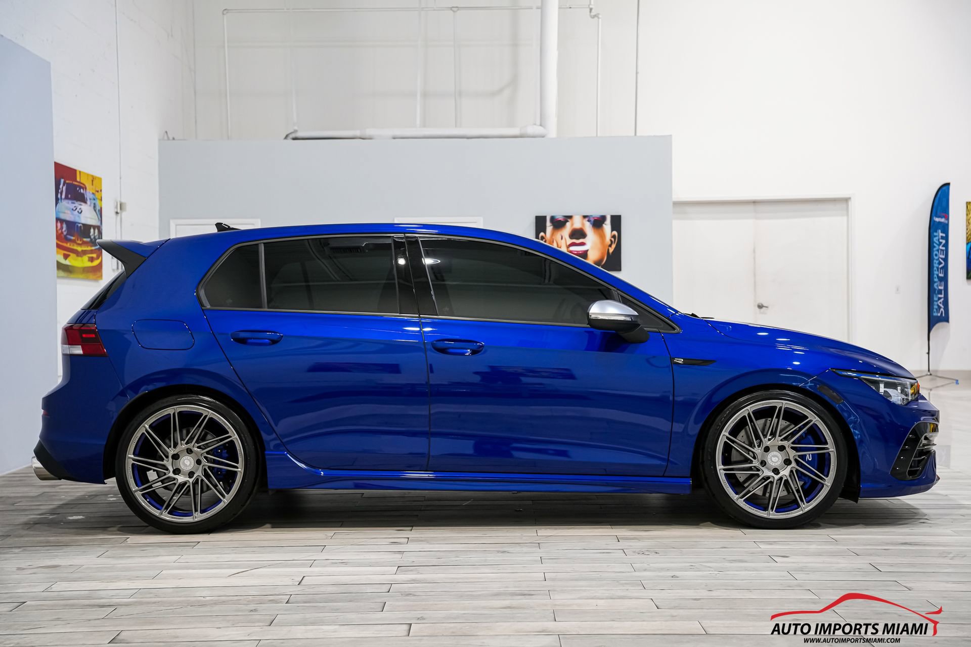 Used 2024 Volkswagen Golf R AWD/4WD image 29