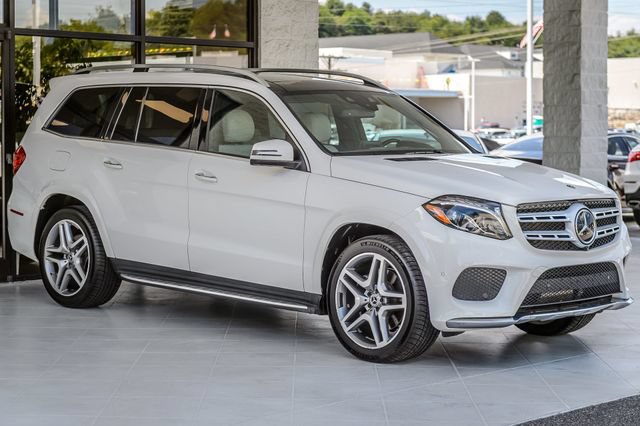 Used 2018 Mercedes-Benz GLS 550 4MATIC image 4