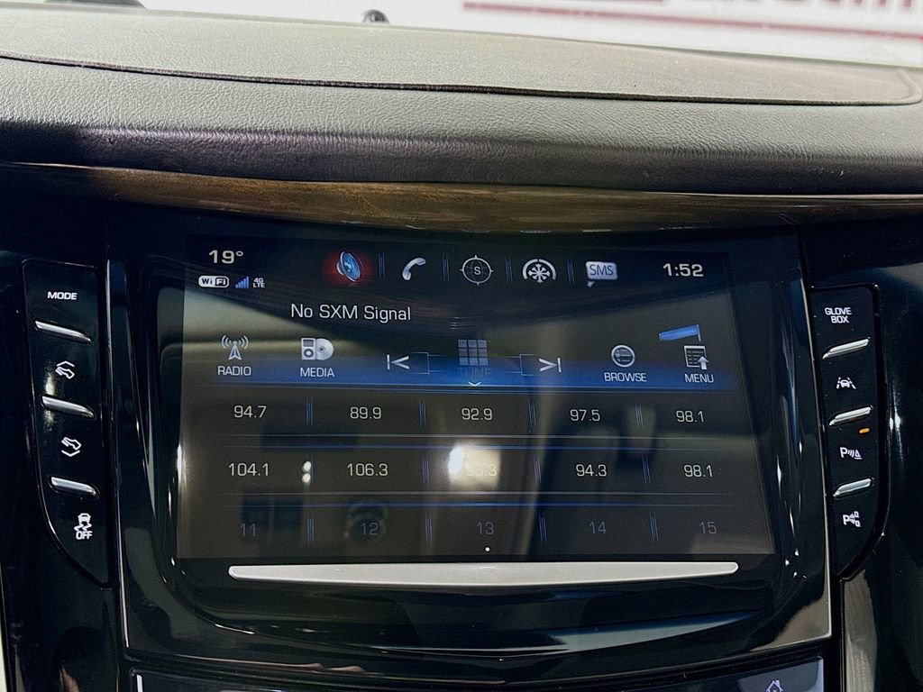 Used 2020 Cadillac Escalade Luxury image 7