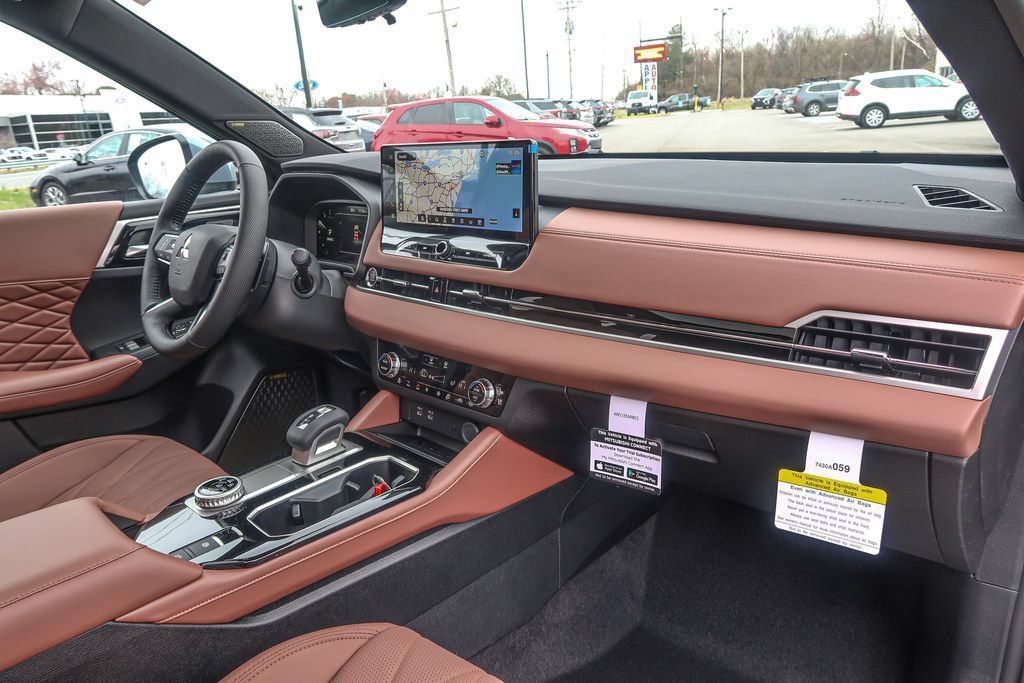 New 2026 Mitsubishi Outlander SEL AWD/4WD image 24