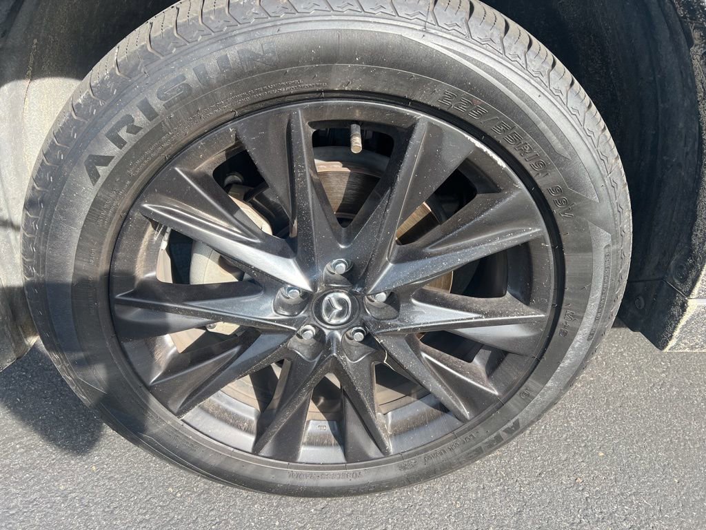 Used 2021 MAZDA CX-5 Carbon Edition FWD image 9