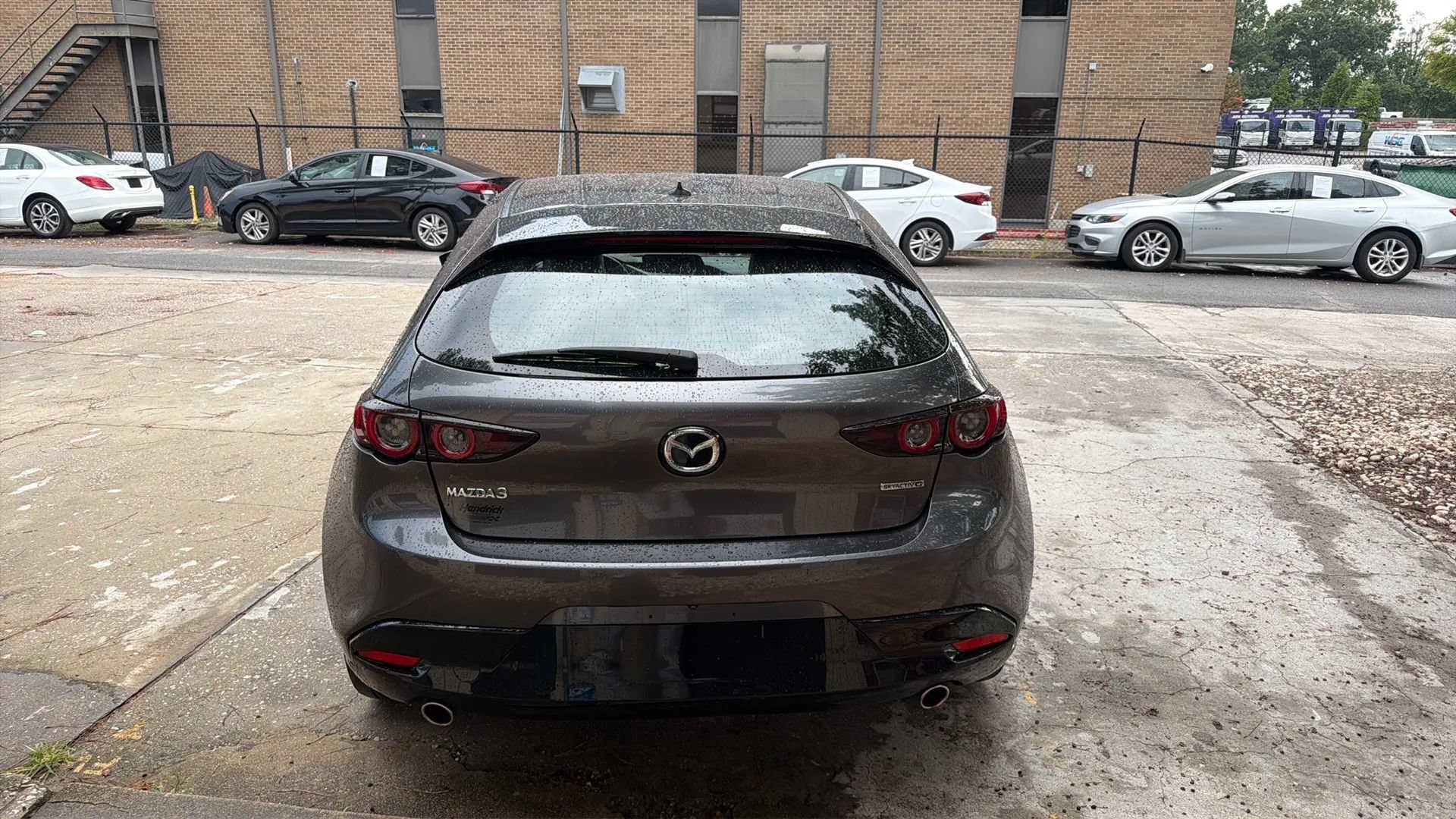 Used 2019 MAZDA MAZDA3 Hatchback w/ Premium Package FWD image 4