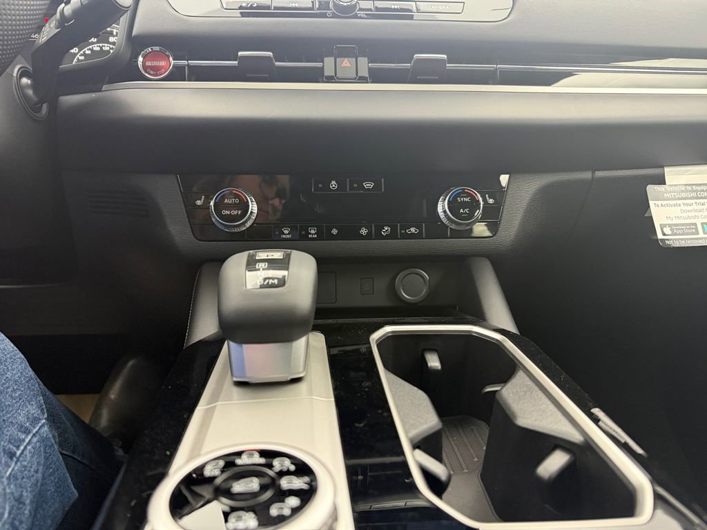 New 2026 Mitsubishi Outlander Ralliart AWD/4WD image 22
