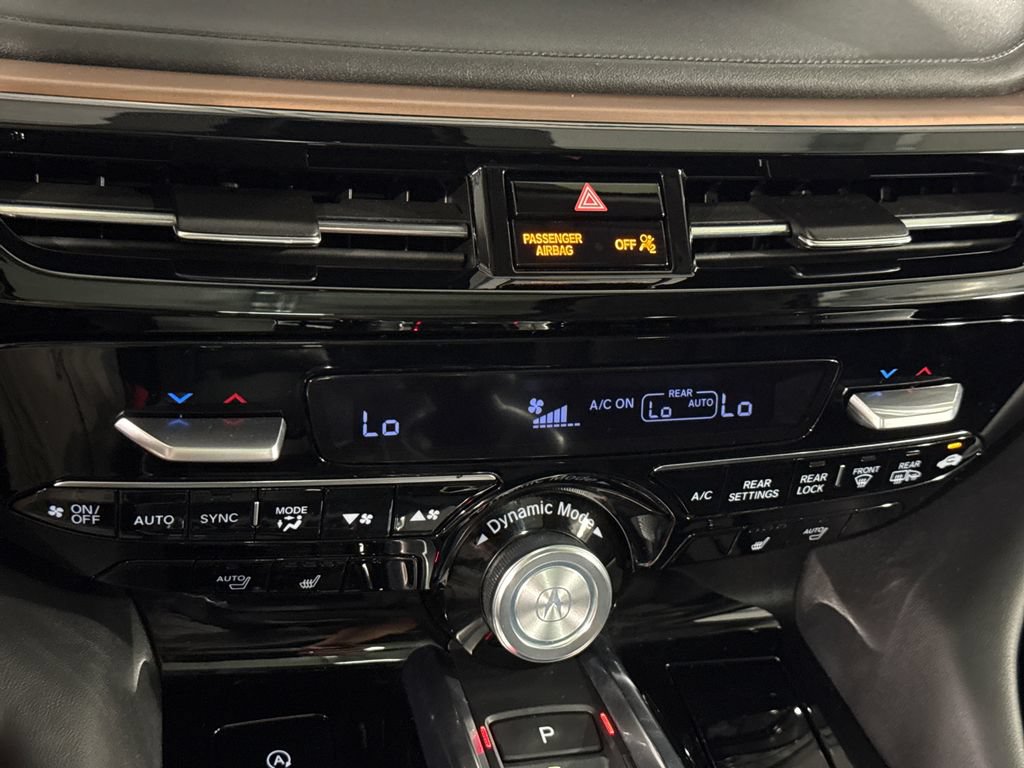 Used 2022 Acura MDX SH-AWD w/ Technology Package image 17