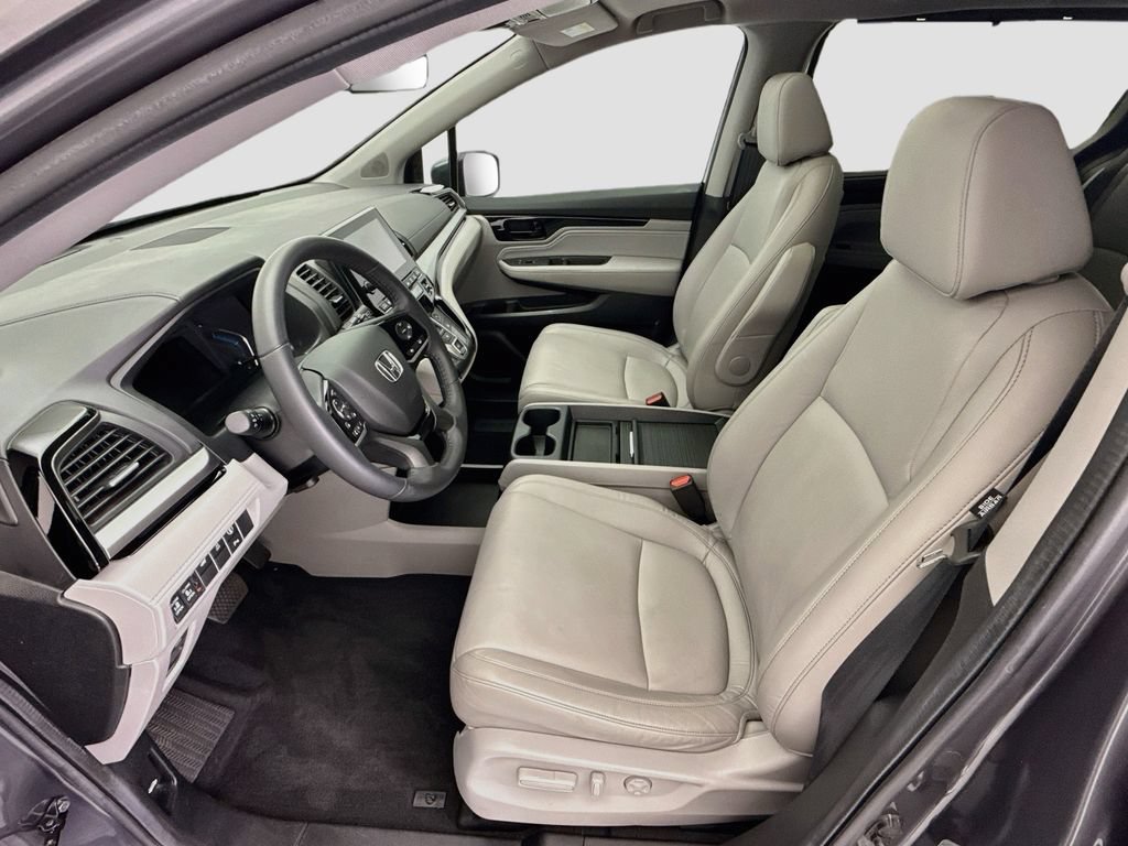 Used 2024 Honda Odyssey Touring image 18