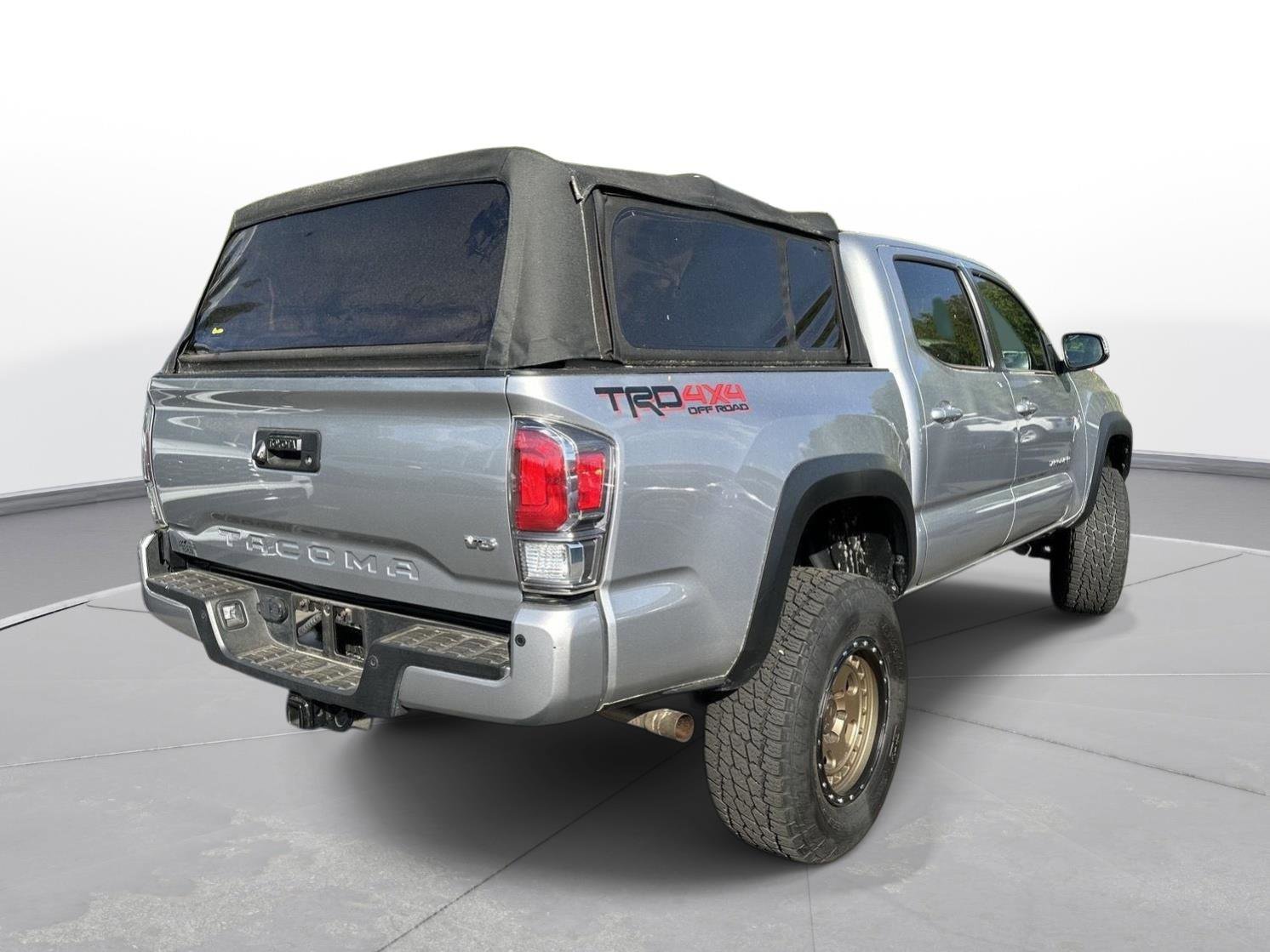 Used 2020 Toyota Tacoma TRD Off-Road w/ Technology Package AWD/4WD image 6