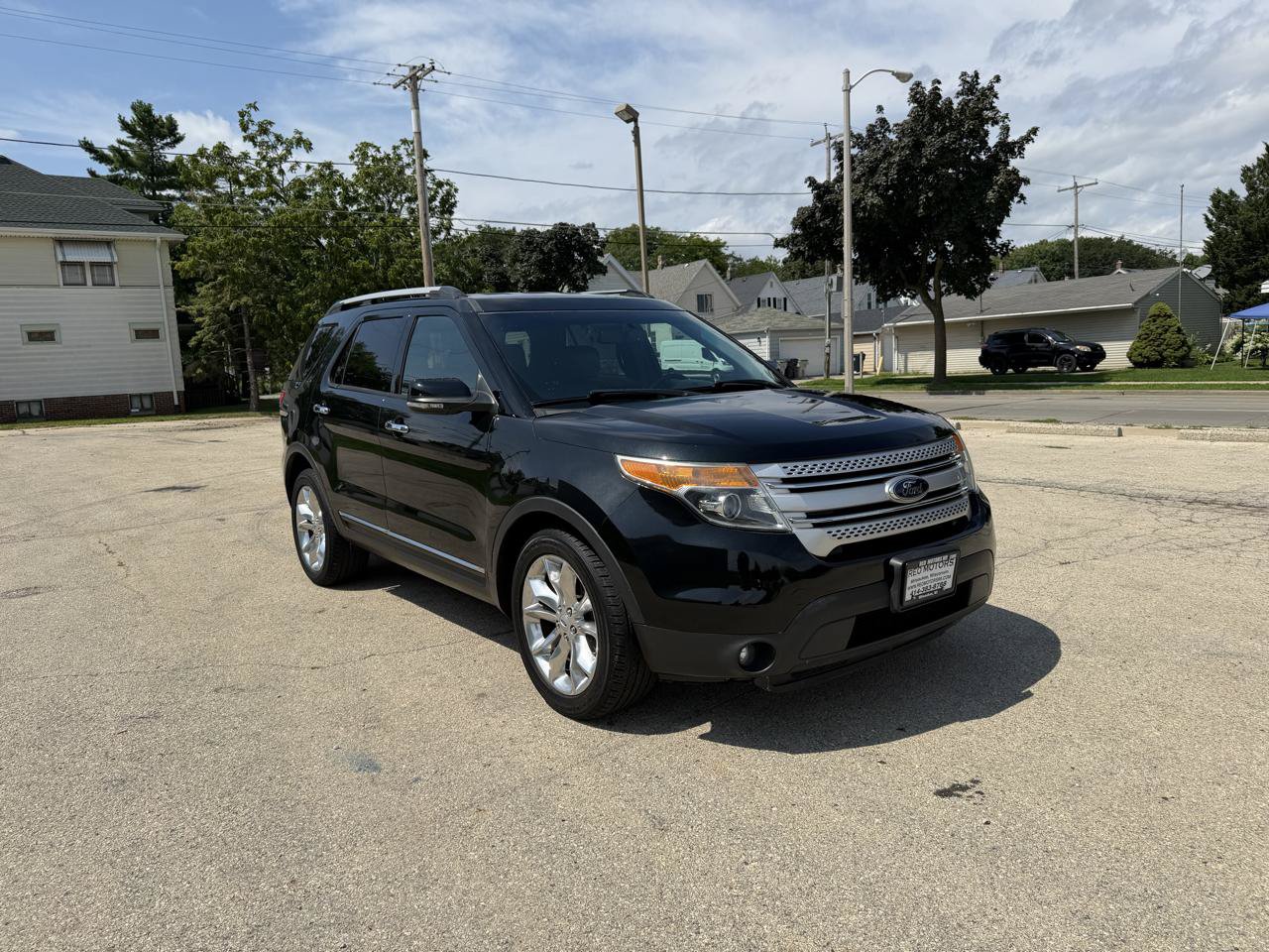 Used 2014 Ford Explorer XLT w/ Equipment Group 202A