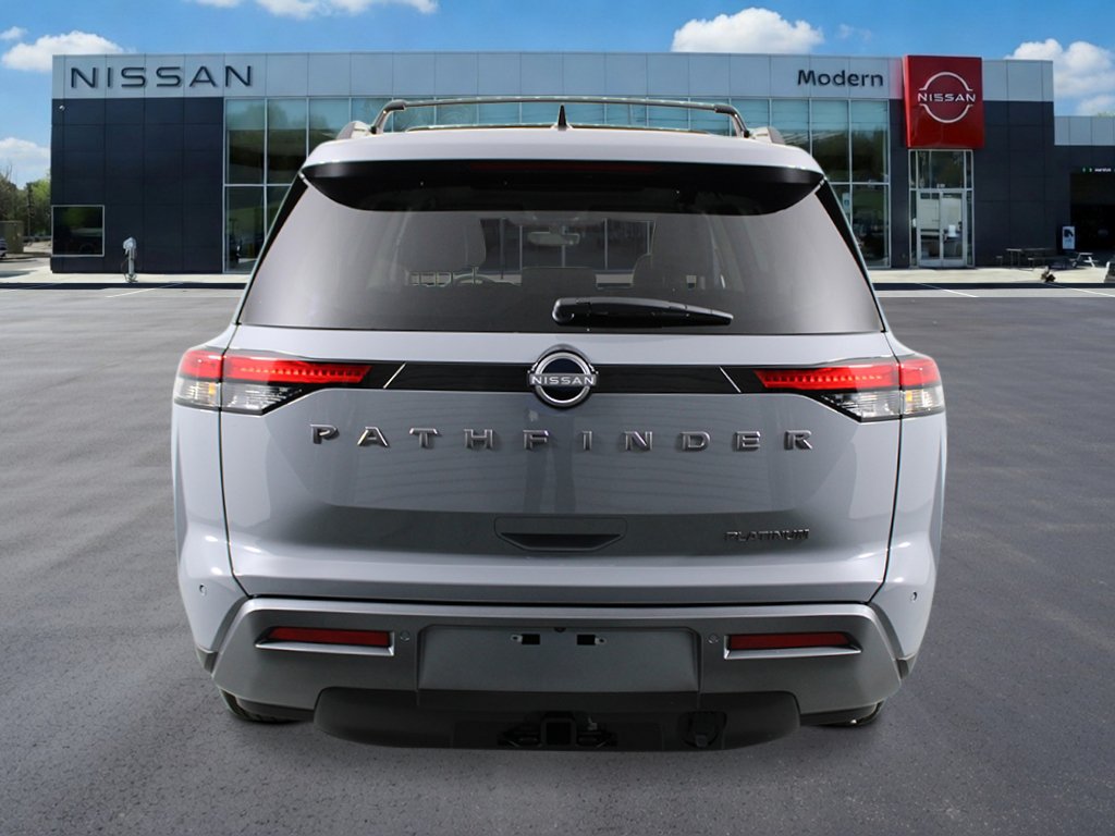 New 2026 Nissan Pathfinder Platinum w/ Accent Package FWD image 4