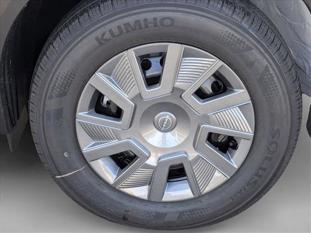 New 2026 Nissan Kicks S image 9