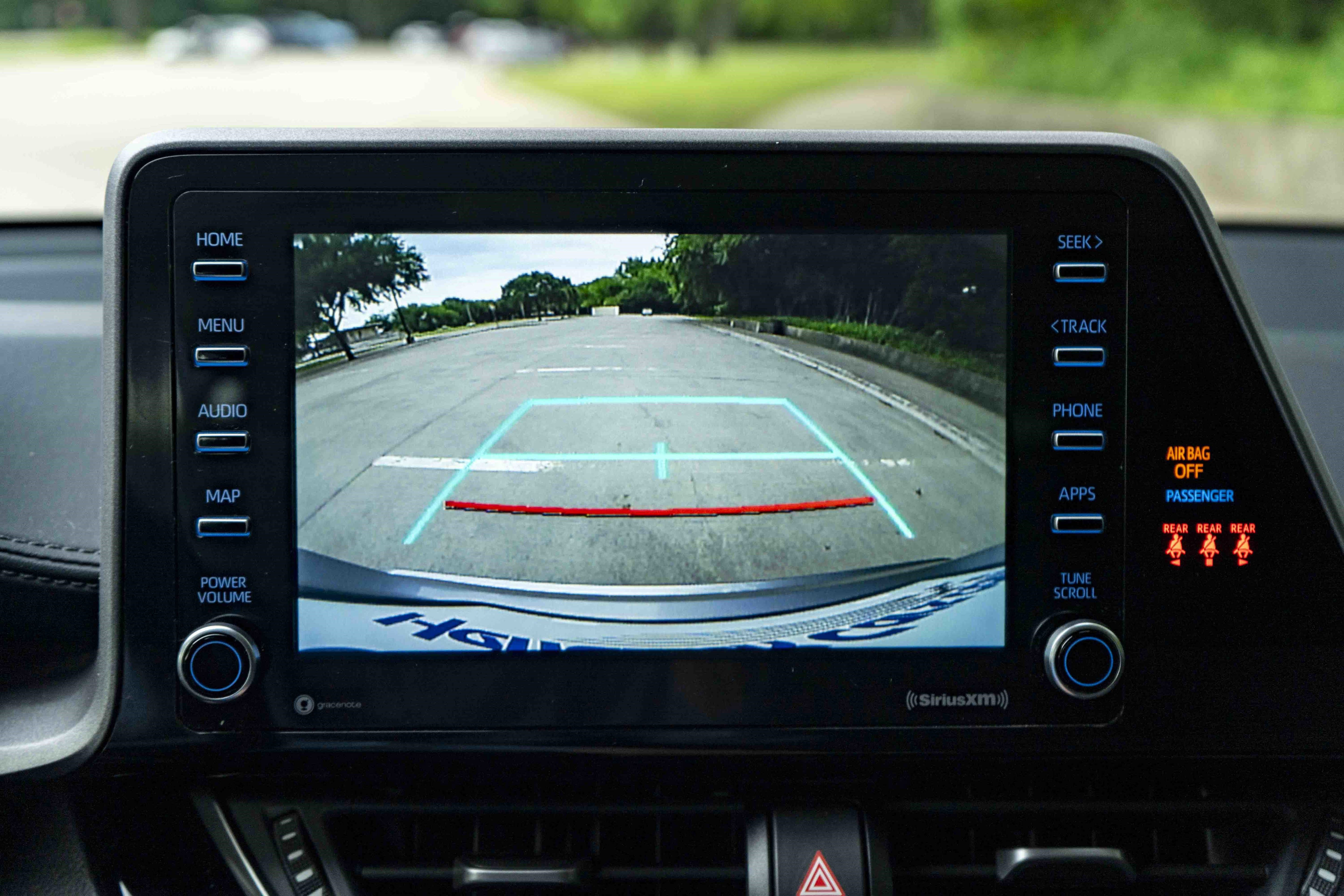 Used 2020 Toyota C-HR LE FWD image 27