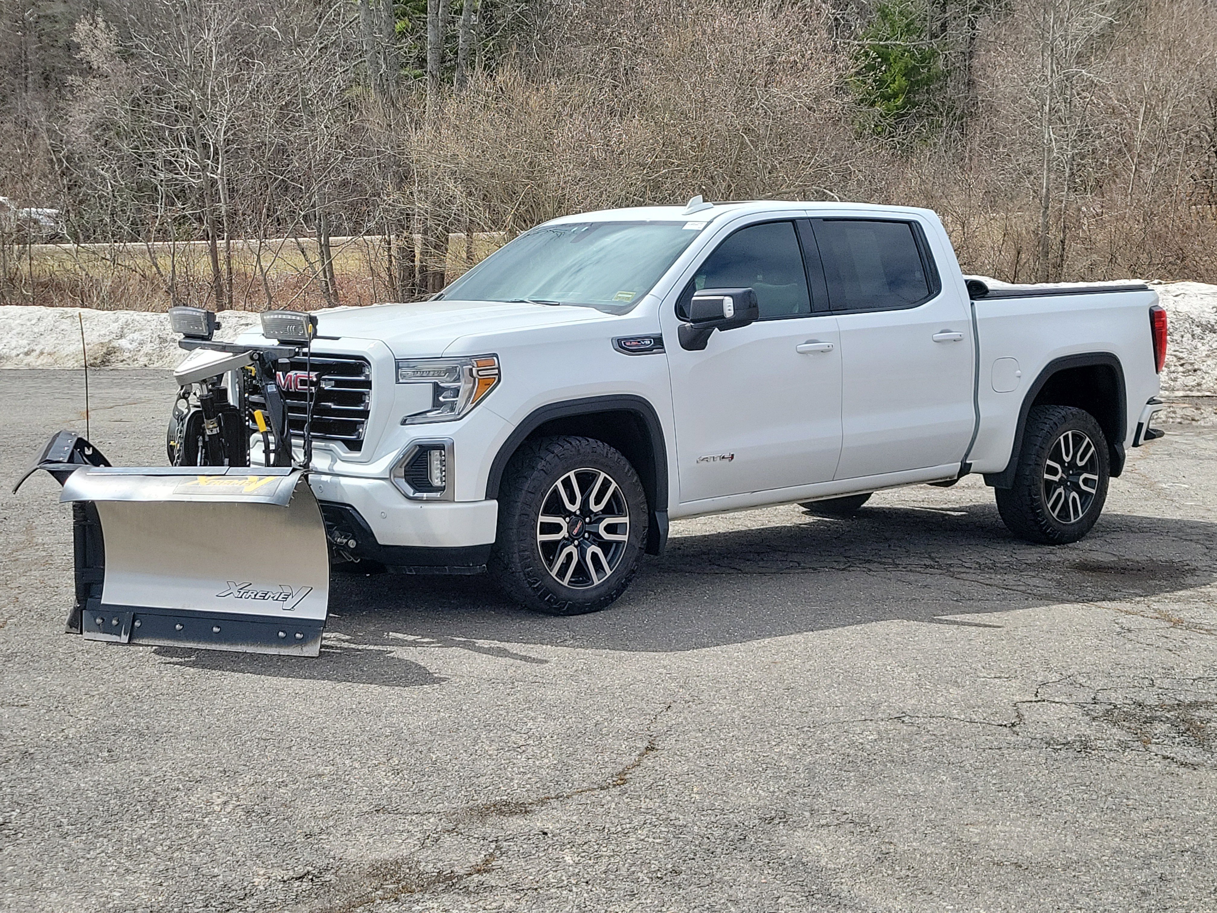 Used 2020 GMC Sierra 1500 AT4 w/ AT4 Preferred Package AWD/4WD image 1