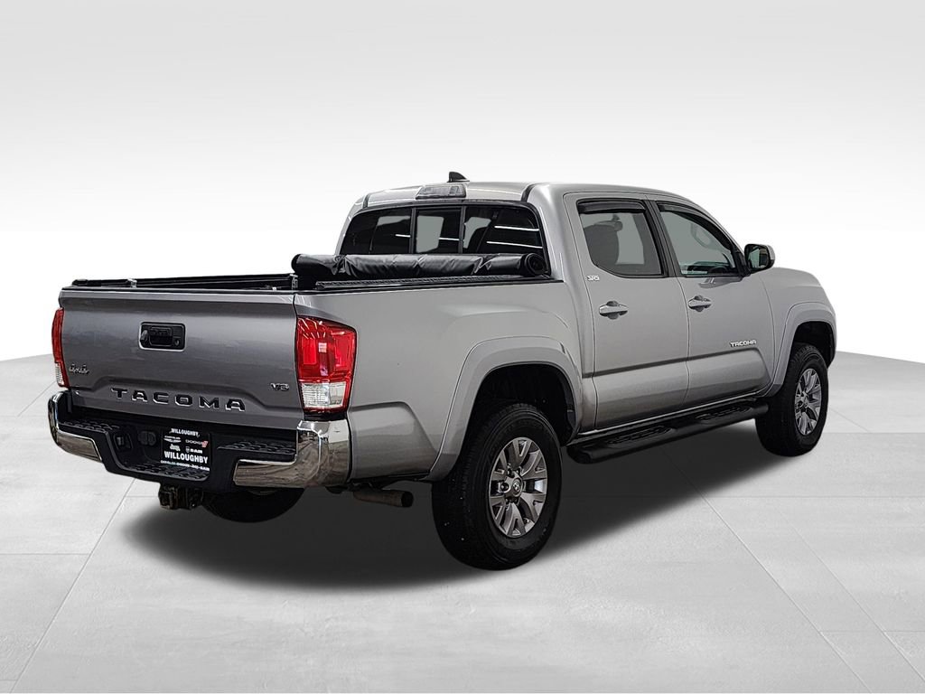 Used 2017 Toyota Tacoma SR5 w/ Tow Package AWD/4WD image 8