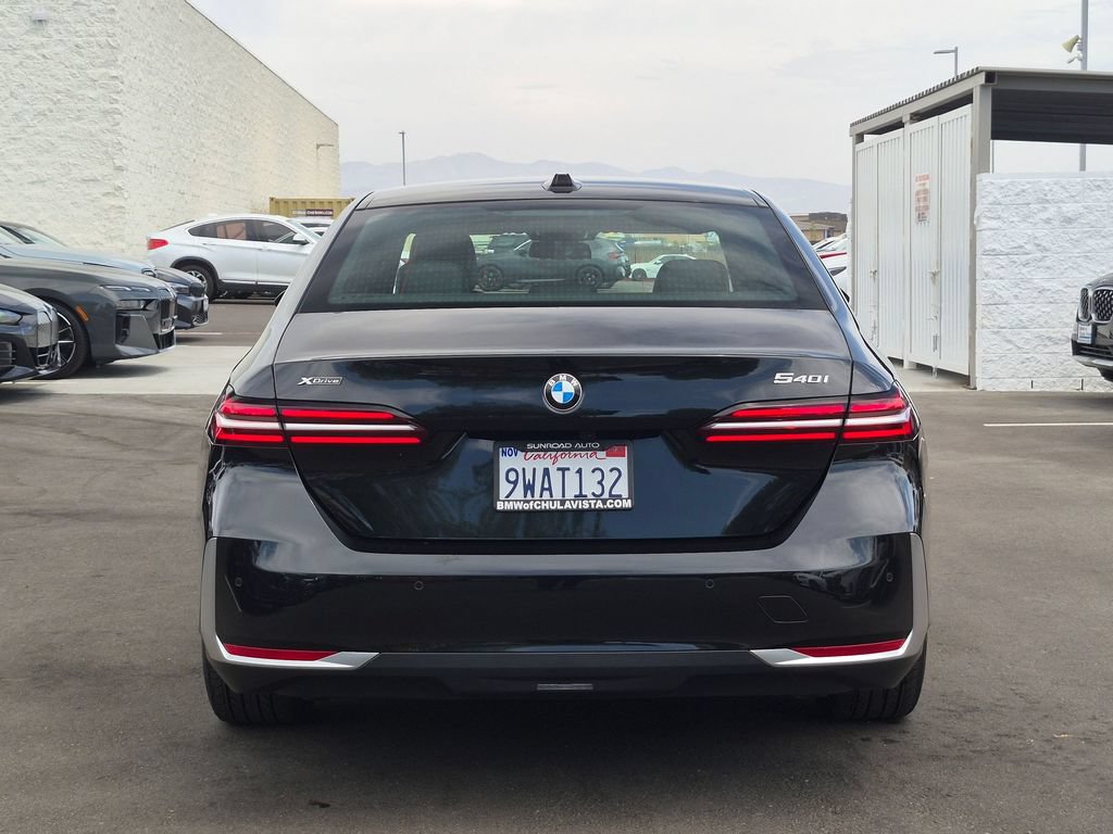 Used 2026 BMW 540i xDrive AWD/4WD image 7