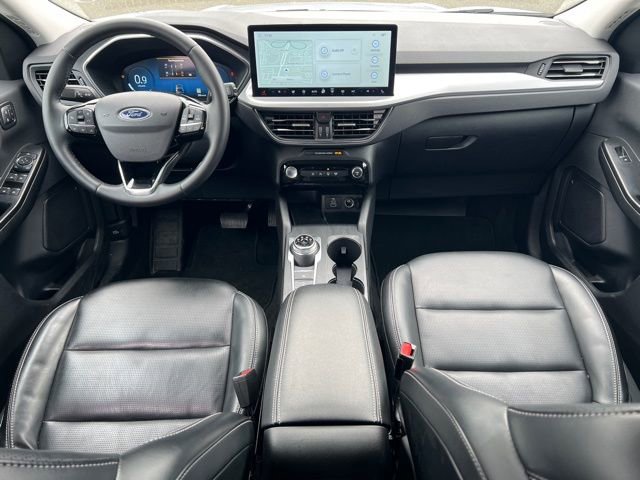 Used 2025 Ford Escape Platinum image 12