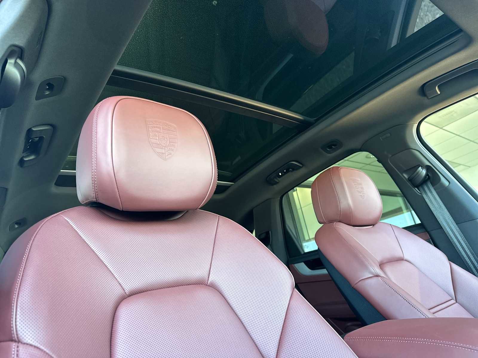 New 2025 Porsche Cayenne image 18