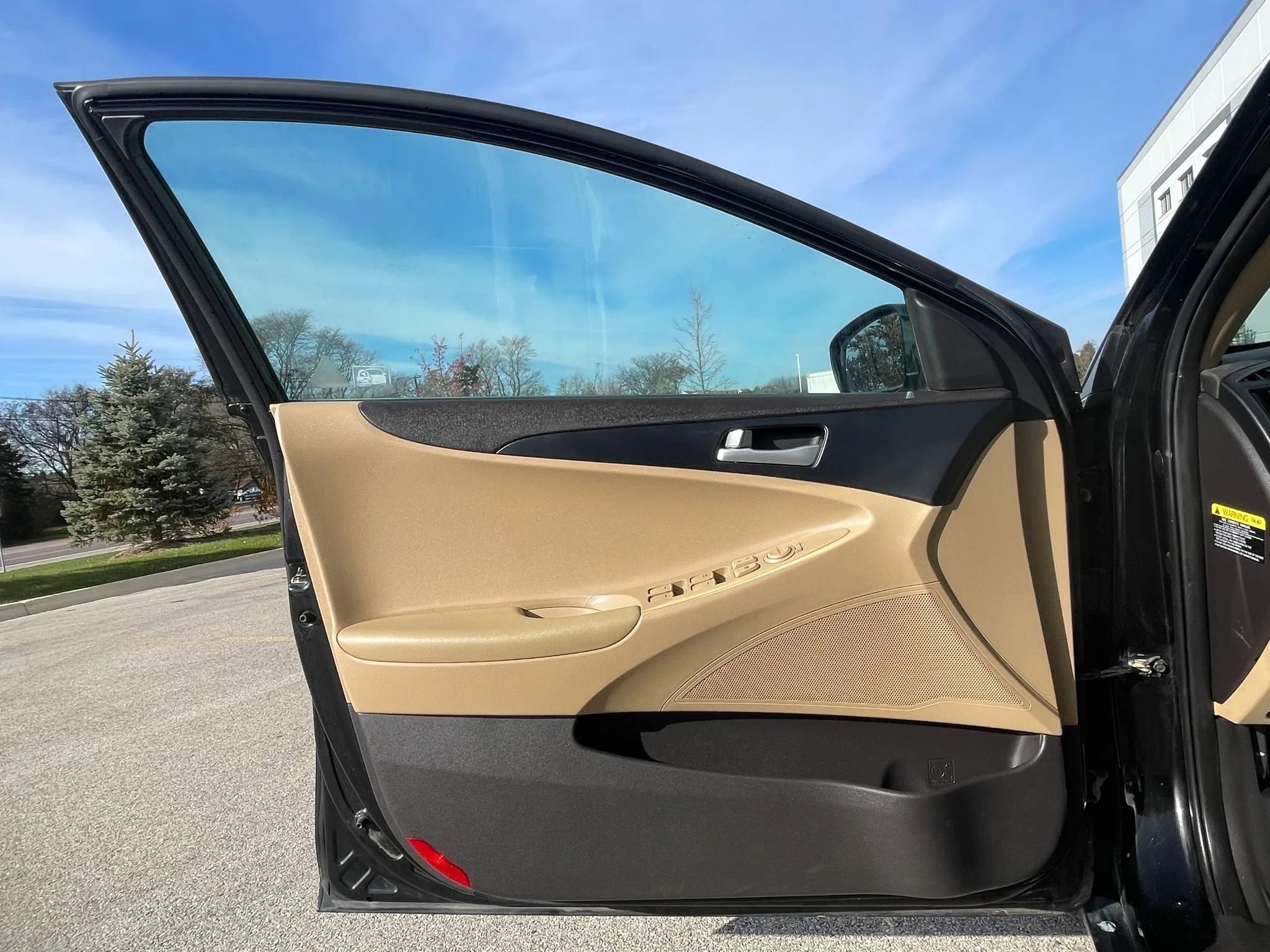 Used 2012 Hyundai Sonata GLS image 11