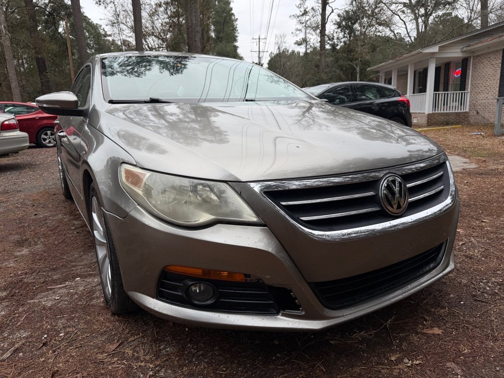 Used 2010 Volkswagen CC Sport image 11