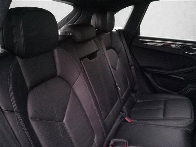 Used 2017 Porsche Macan AWD/4WD image 13