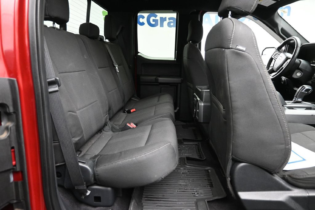 Used 2015 Ford F150 XLT w/ Equipment Group 302A Luxury AWD/4WD image 10