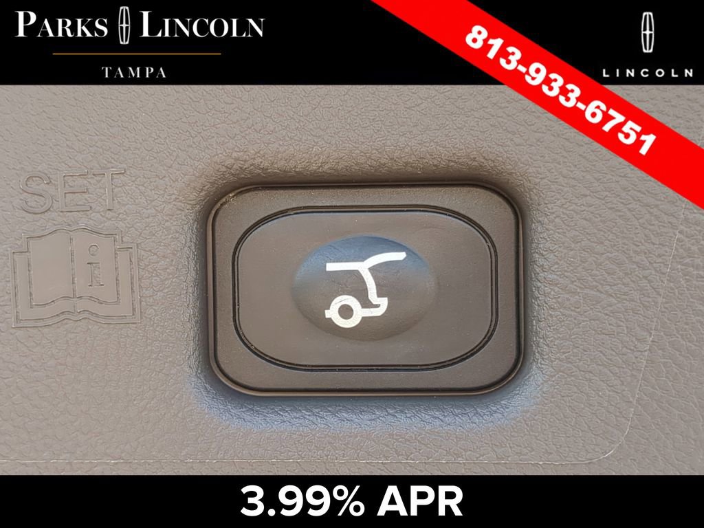 Certified 2020 Lincoln Nautilus Reserve w/ Equipment Group 201A FWD image 9