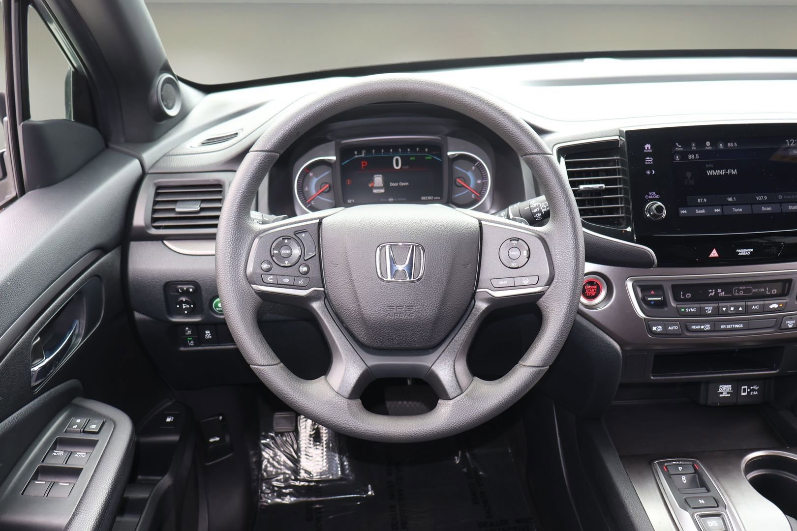 Used 2021 Honda Passport Sport image 14