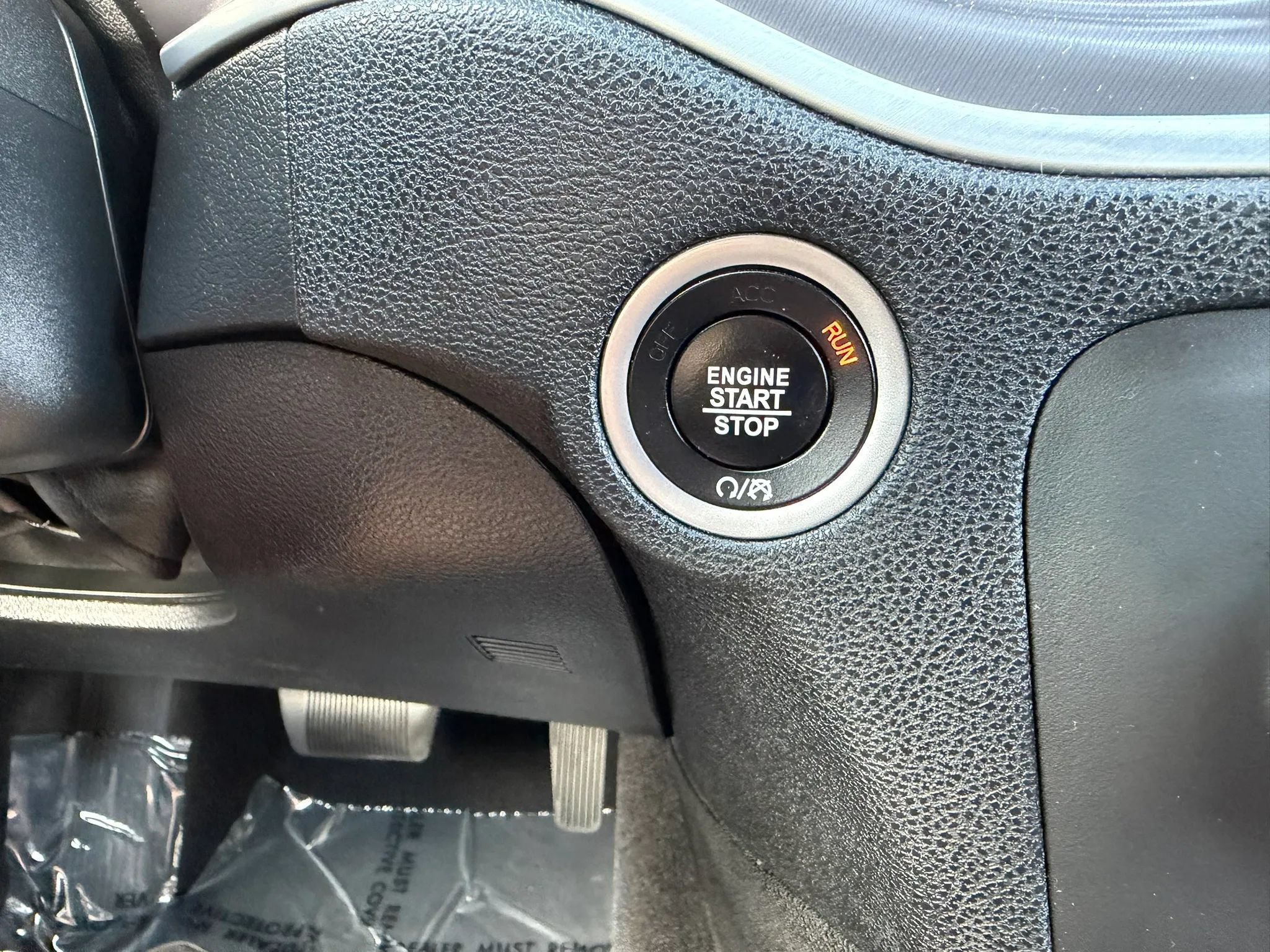 Used 2019 Dodge Charger SXT AWD/4WD image 26