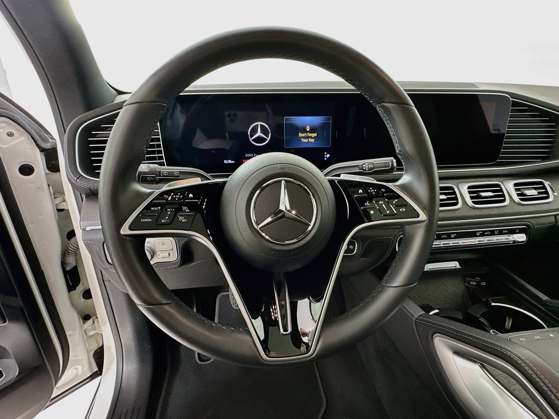 Certified 2024 Mercedes-Benz GLE 350 4MATIC image 12