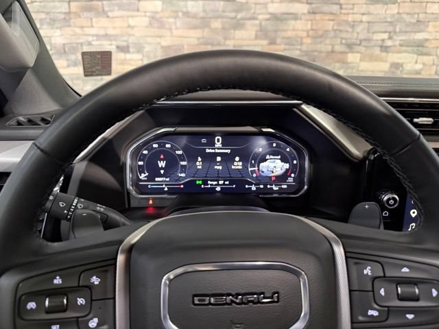 Used 2025 GMC Sierra 1500 Denali AWD/4WD image 18