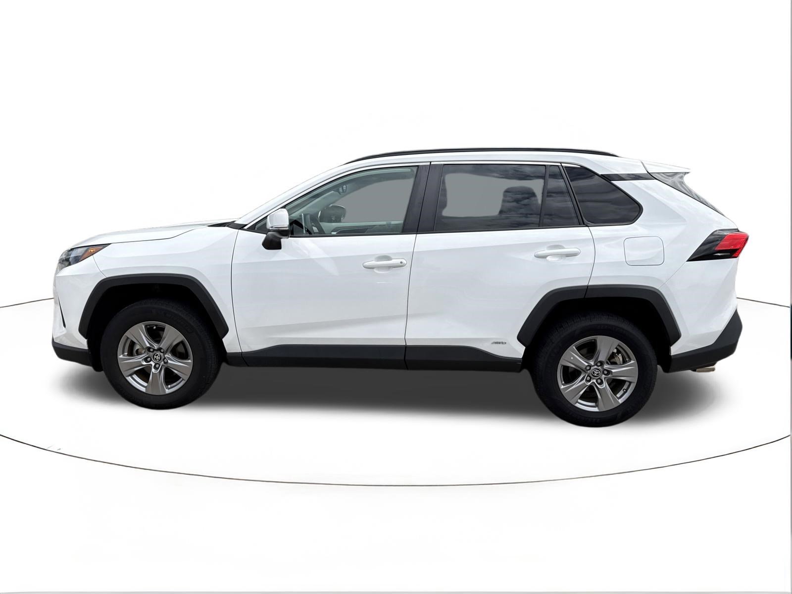 Used 2023 Toyota RAV4 XLE w/ Convenience Package AWD/4WD image 6