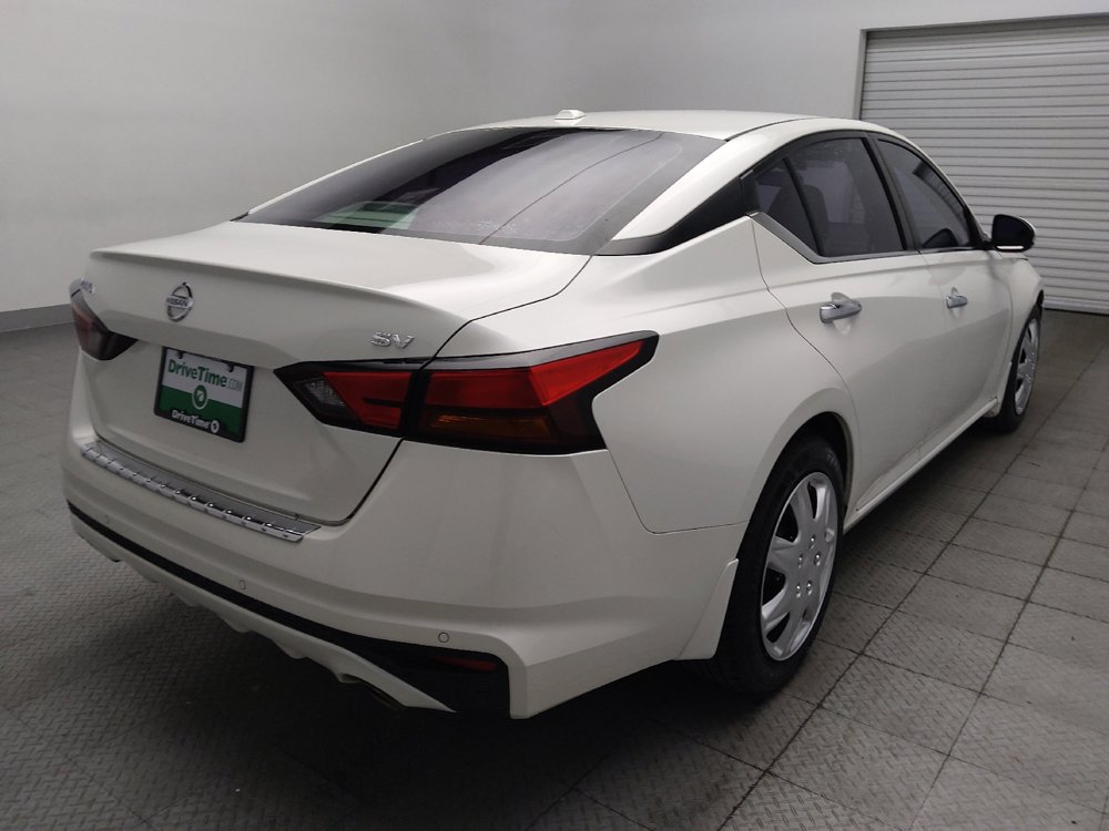 Used 2022 Nissan Altima 2.5 SV w/ SV Premium Package FWD image 9