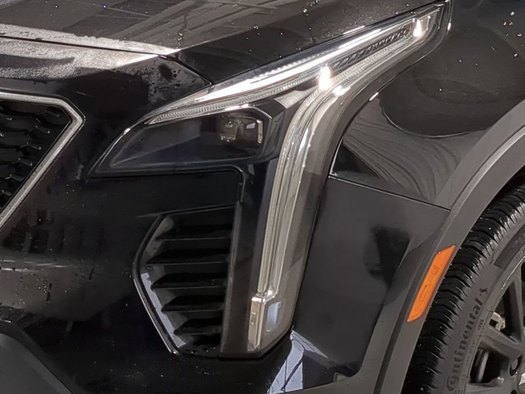 Used 2023 Cadillac XT4 Sport w/ LPO, Onyx Lite Package image 18