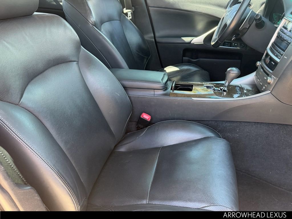 Used 2011 Lexus IS 250 w/ Premium Pkg Value Edition image 12