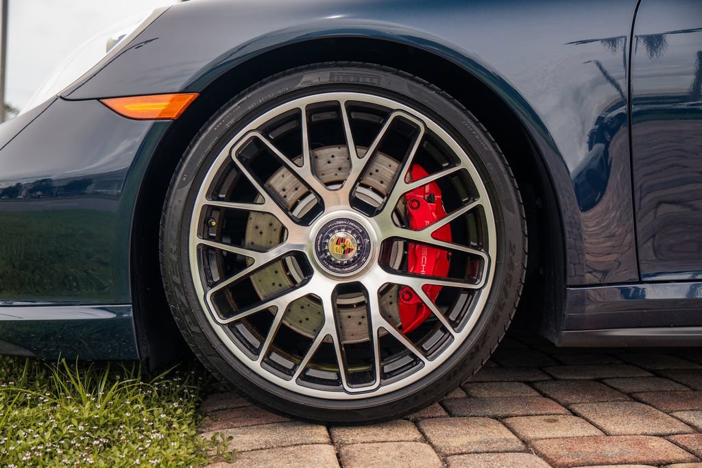 Used 2015 Porsche 911 Turbo AWD/4WD image 15