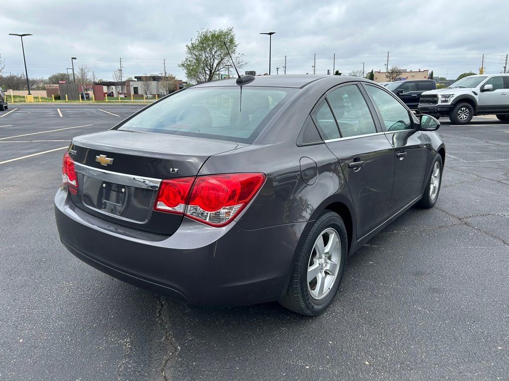 Used 2016 Chevrolet Cruze LT image 9