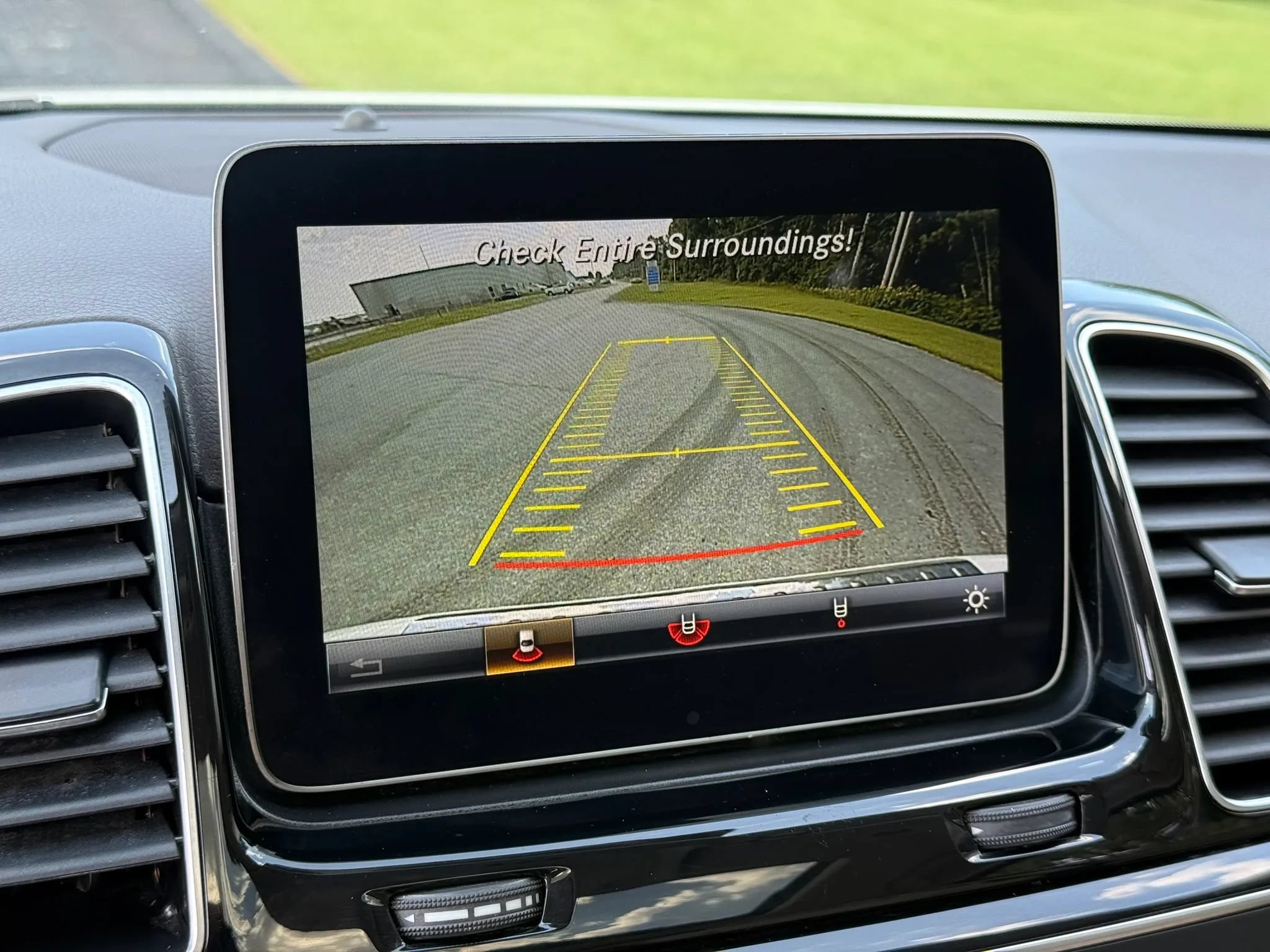 Used 2018 Mercedes-Benz GLE 350 image 23