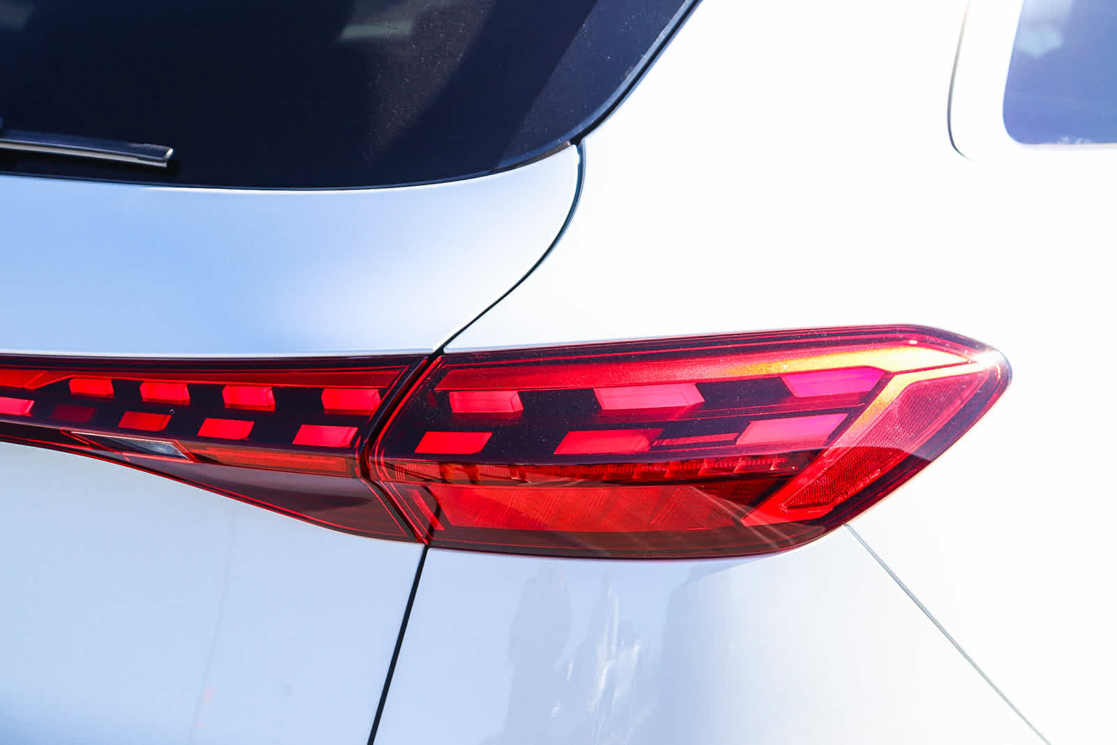 New 2025 Audi SQ5 Premium Plus AWD/4WD image 10