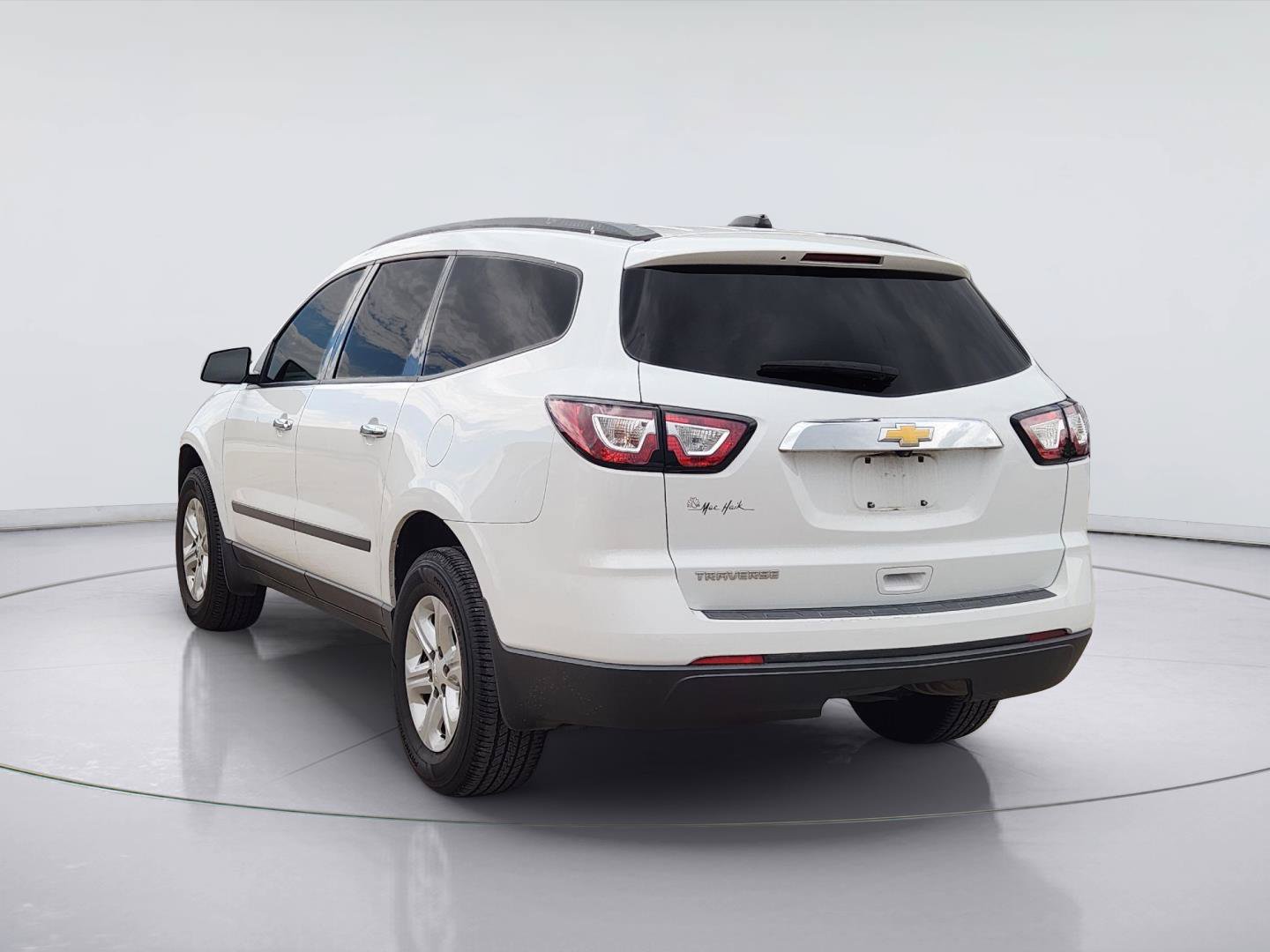 Certified 2017 Chevrolet Traverse LS FWD image 7