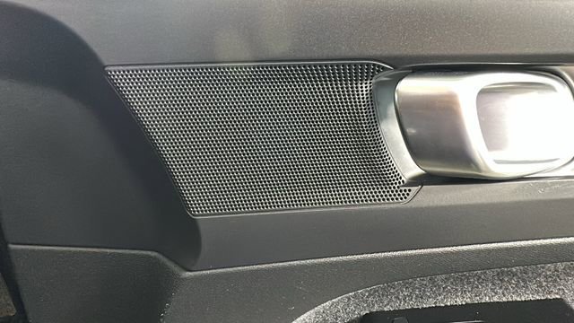 Used 2022 Volvo XC40 T5 Momentum AWD/4WD image 29