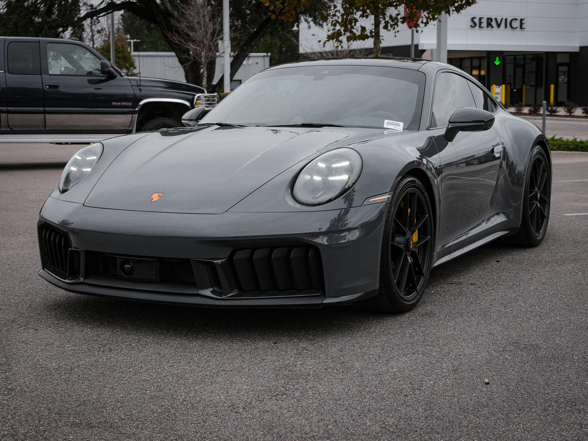 Used 2025 Porsche 911 Carrera 4 GTS image 5