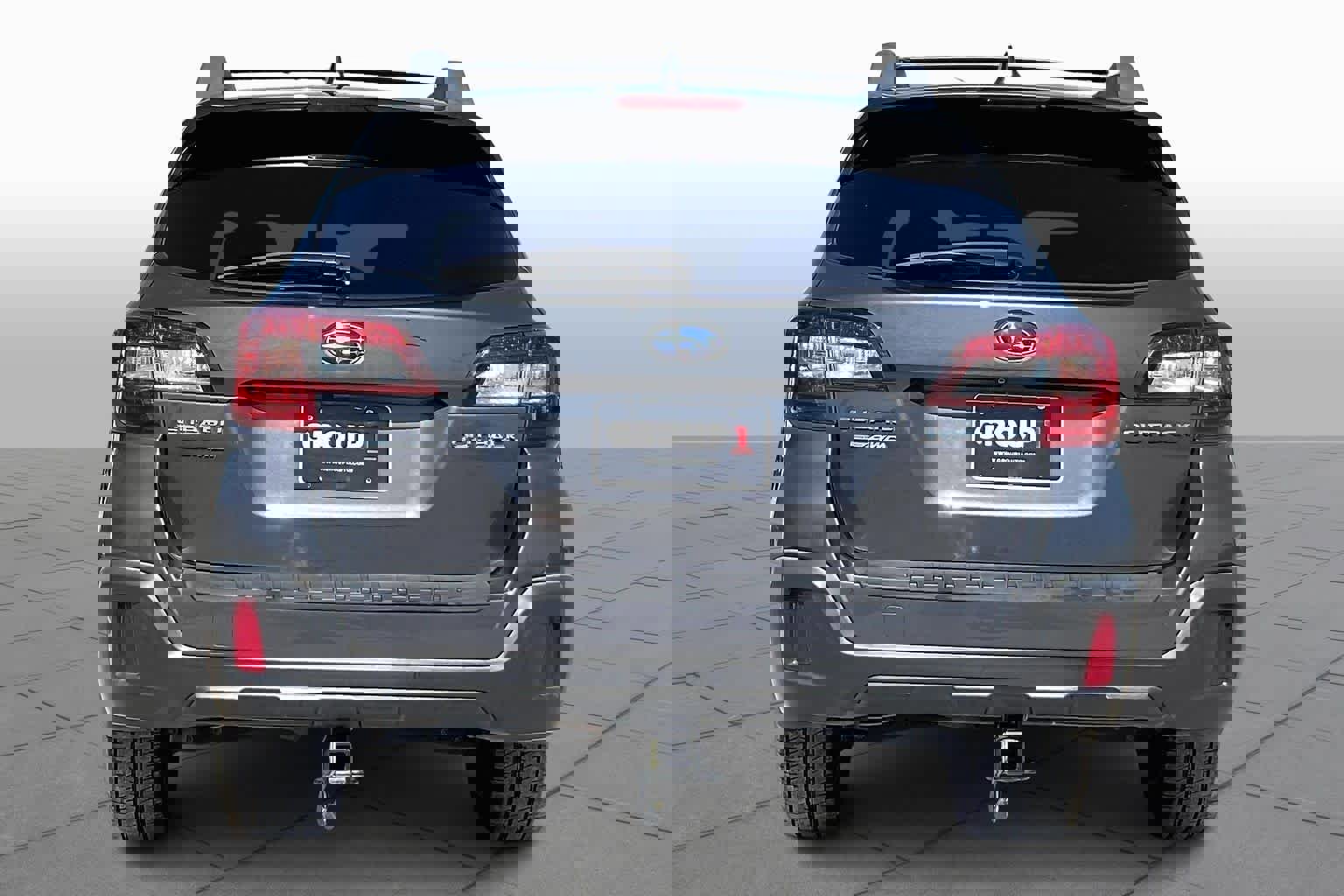 Used 2019 Subaru Outback 2.5i Limited w/ Popular Package #2 image 4