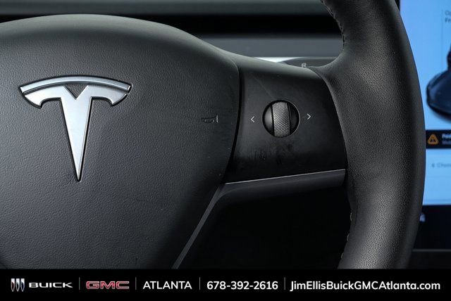 Used 2021 Tesla Model 3 Standard Range Plus image 11