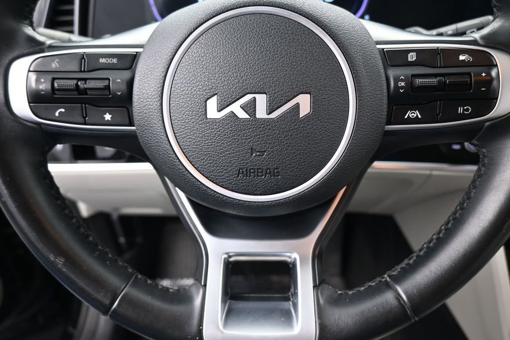 Used 2024 Kia Sportage EX AWD/4WD image 31