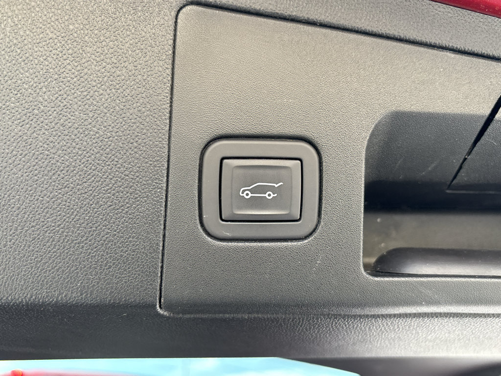 Used 2024 Cadillac XT5 Premium Luxury AWD/4WD image 8