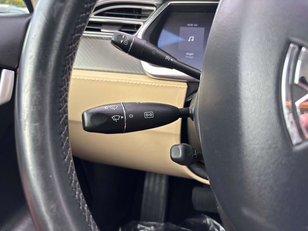 Used 2013 Tesla Model S RWD image 23