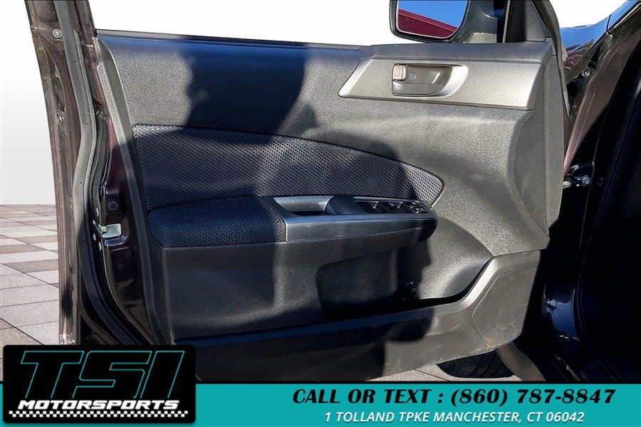 Used 2013 Subaru Forester 2.5X AWD/4WD image 22