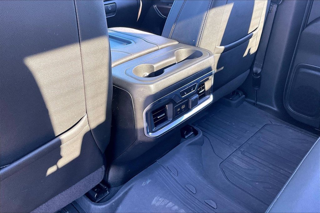 Used 2021 GMC Sierra 1500 SLT w/ SLT Premium Package AWD/4WD image 11