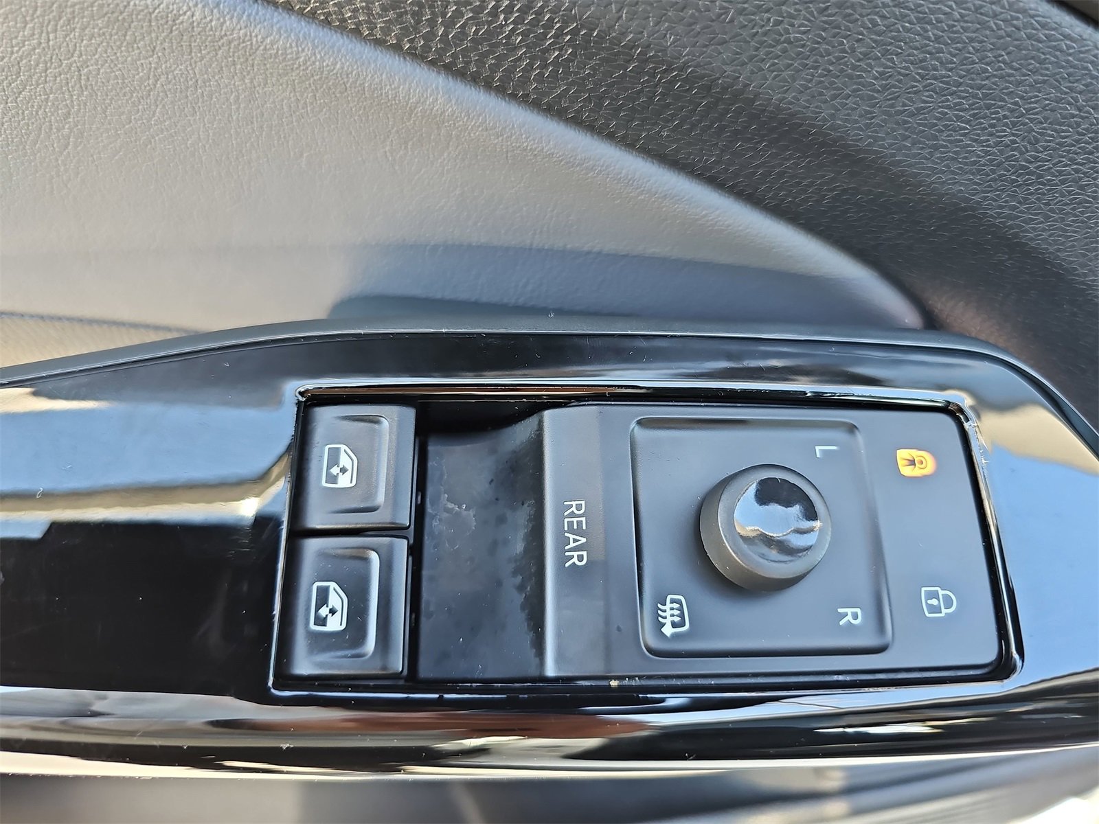 Certified 2023 Volkswagen ID.4 S image 26