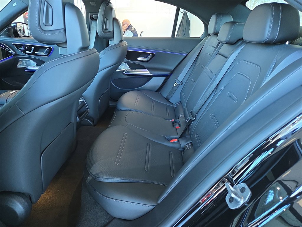 New 2026 Mercedes-Benz E 53 AMG e 4MATIC Sedan image 13