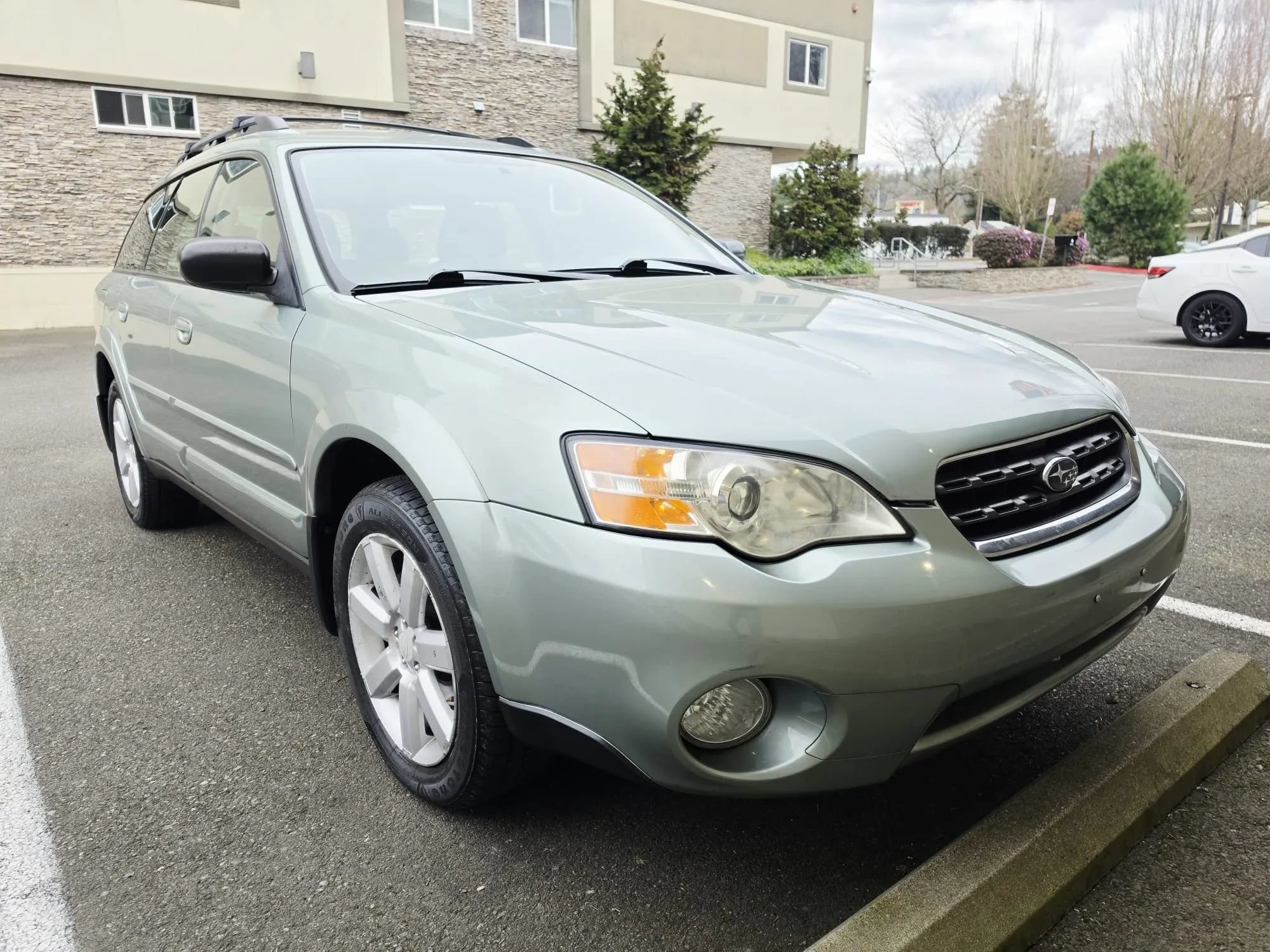 Used 2006 Subaru Outback 2.5i Special Edition w/ Popular Equipment Group 1D AWD/4WD image 7